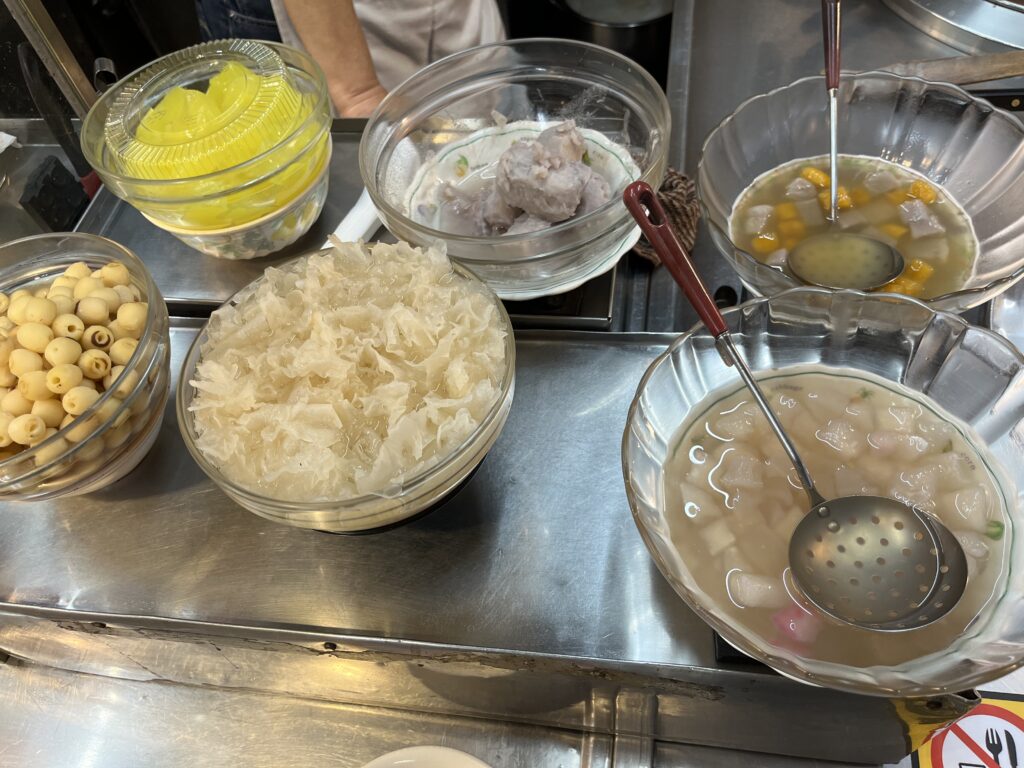 台湾夜市の豆花店